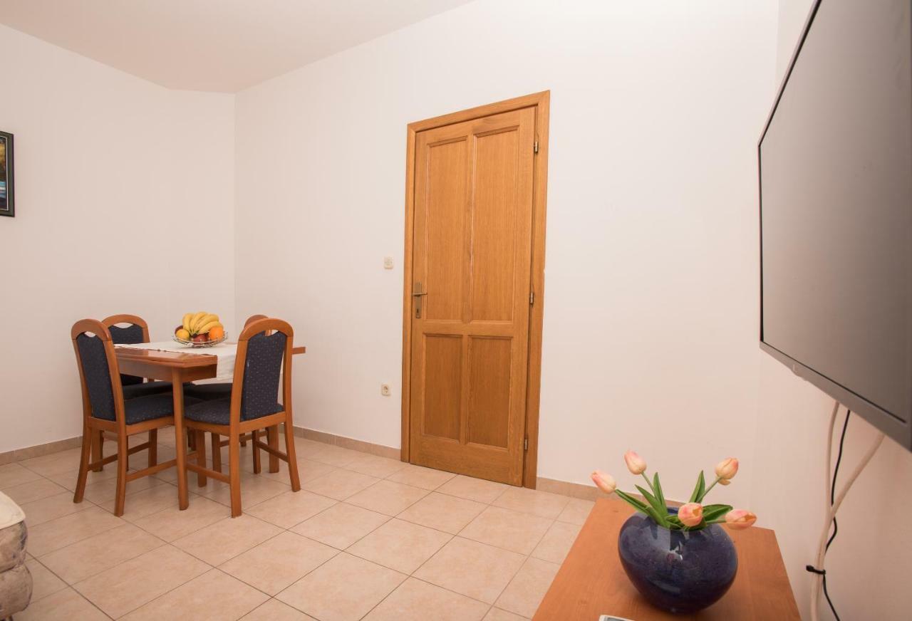 Villa Ivka Tučepi Eksteriør bilde